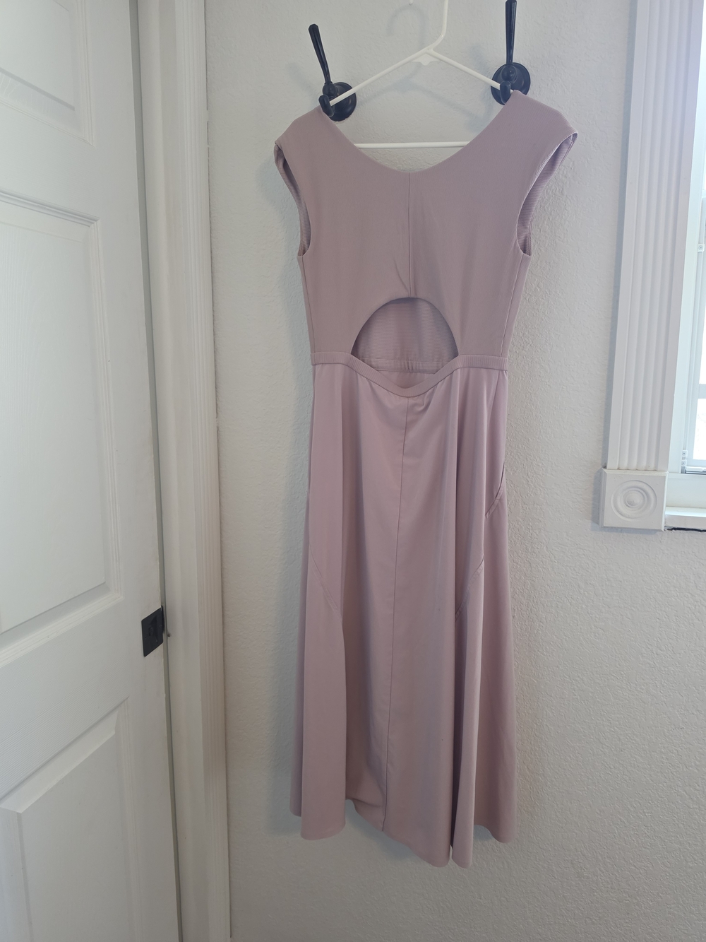 Athleta Mauve Sleeveless V‑Neck Midi Dress - Picture 2 of 4